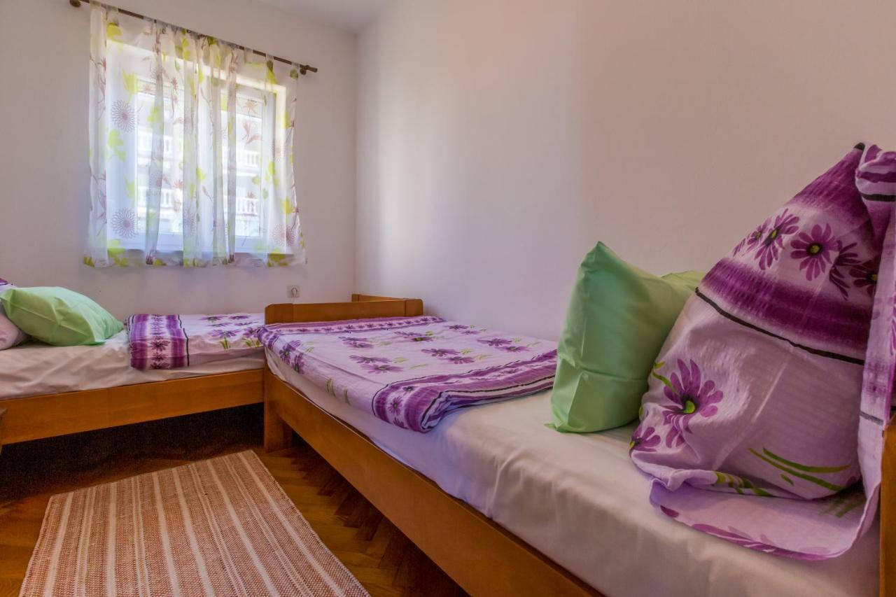 Apartman Nada Dramalj Esterno foto