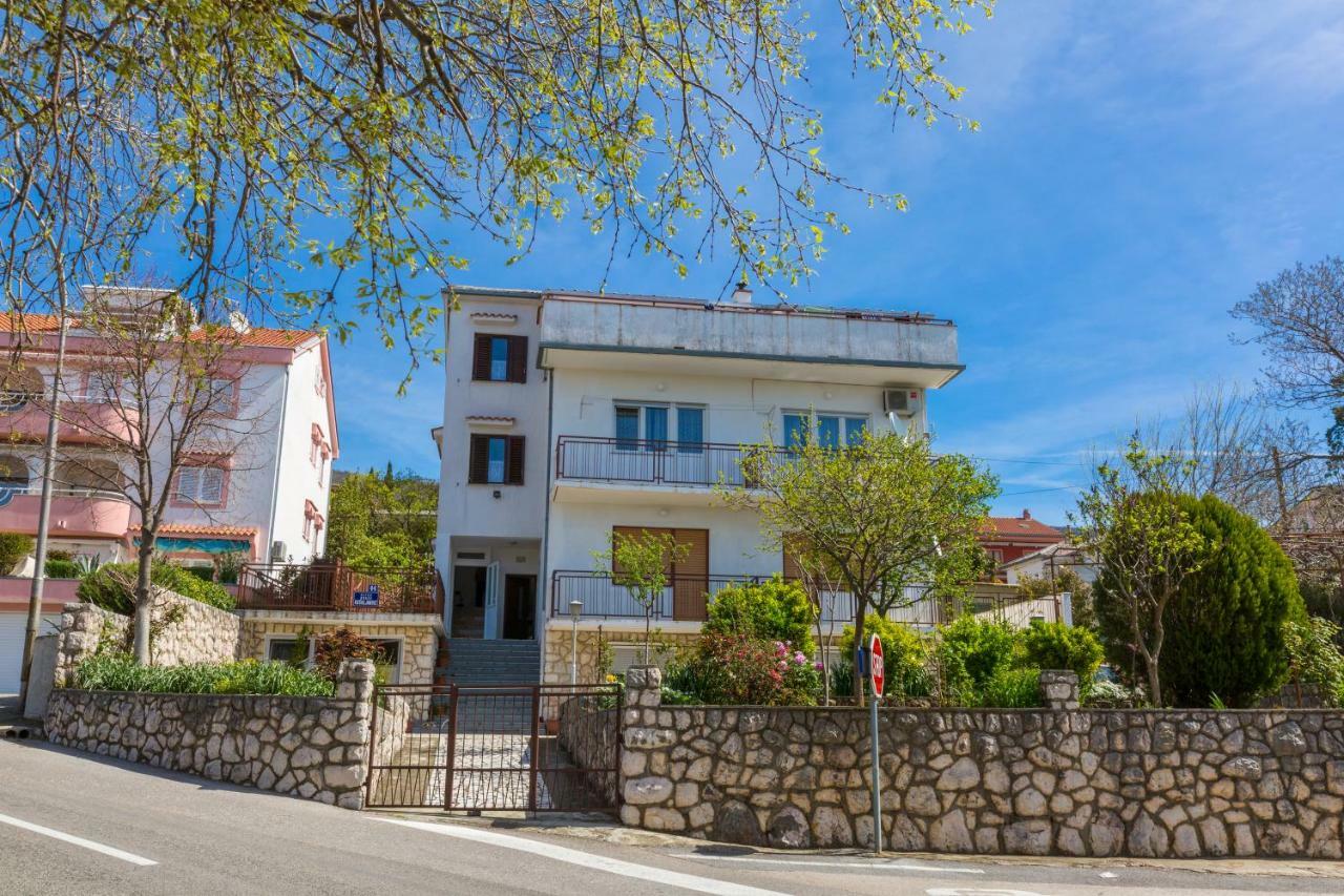 Apartman Nada Dramalj Esterno foto