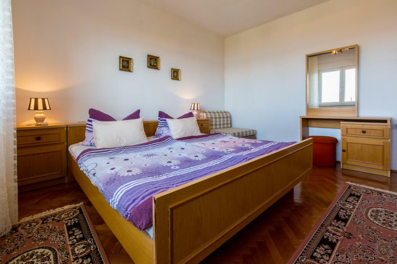 Apartman Nada Dramalj Esterno foto