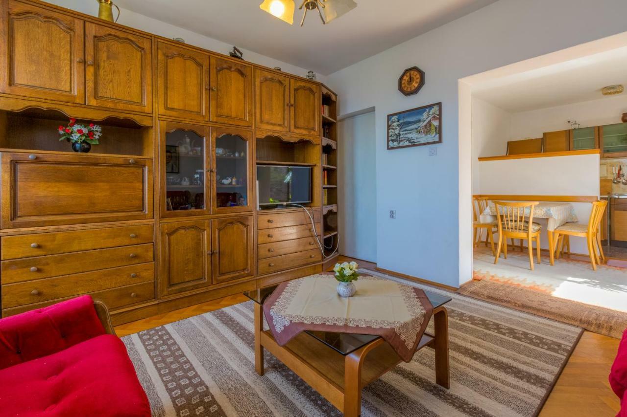 Apartman Nada Dramalj Esterno foto